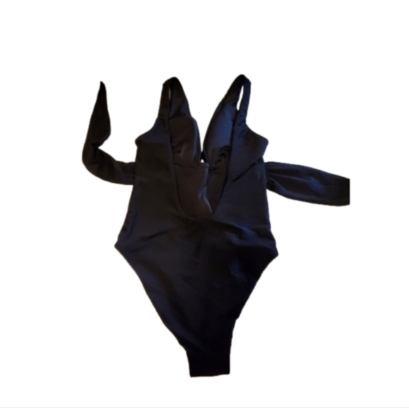 Chelsea28 Black Halter One-Piece Swimsuit Size S – Chic Bathing Suit NWOT - Picture 2 of 15